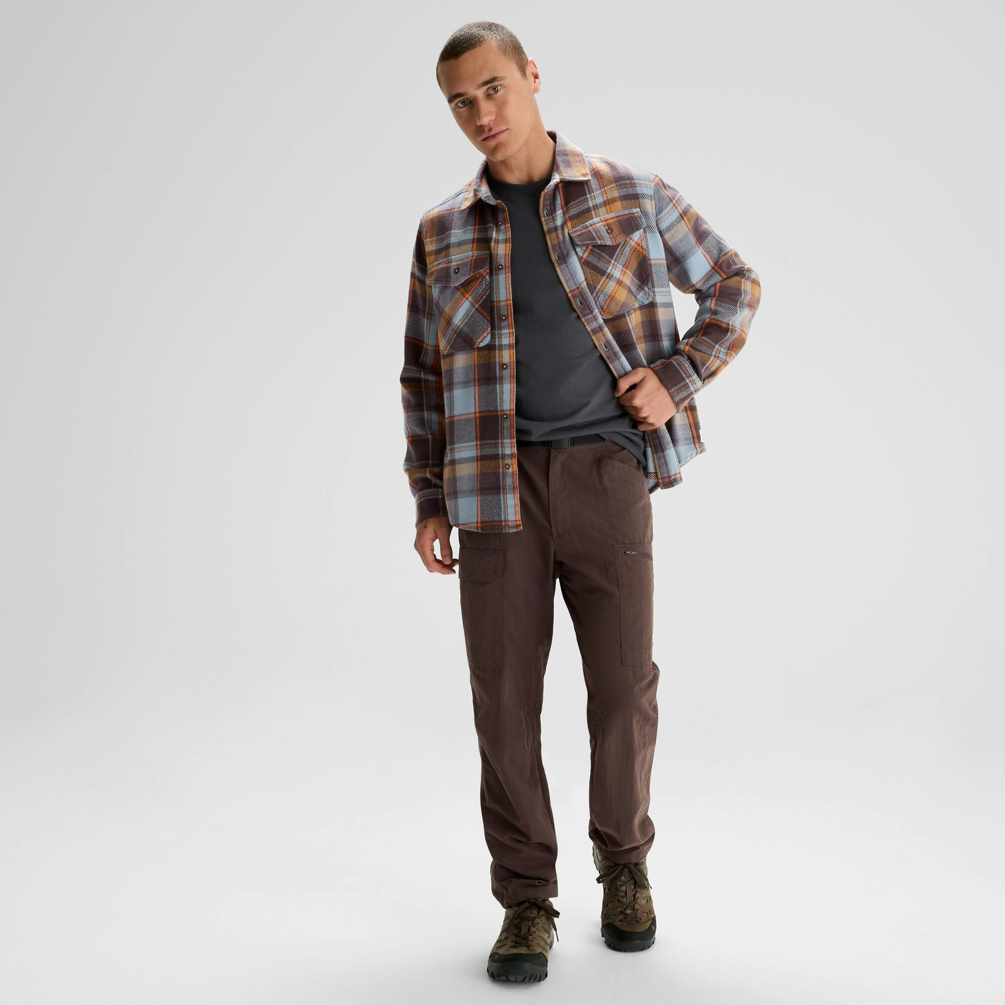 #color_Hut Plaid Vapor