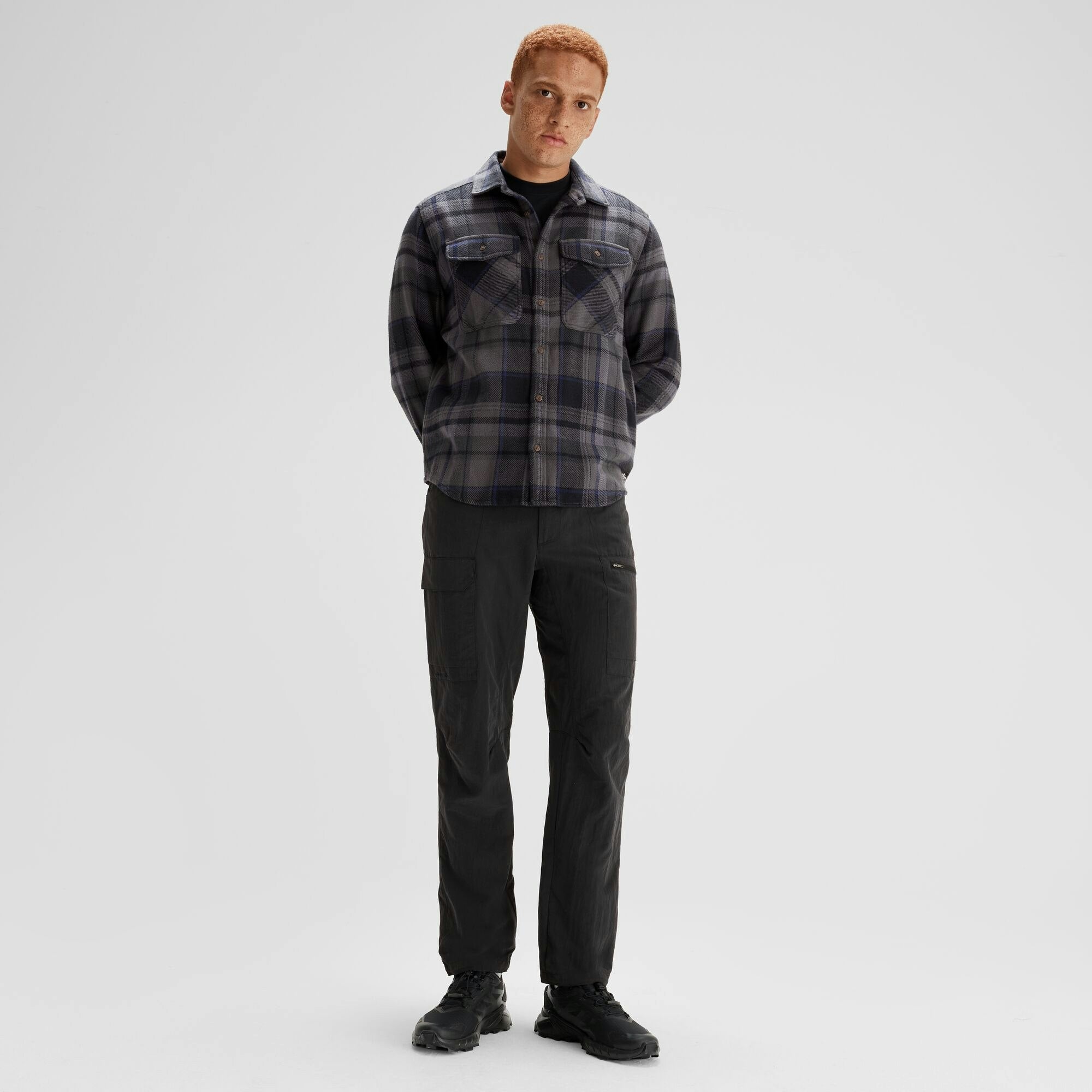 #color_Hut Plaid Charcoal