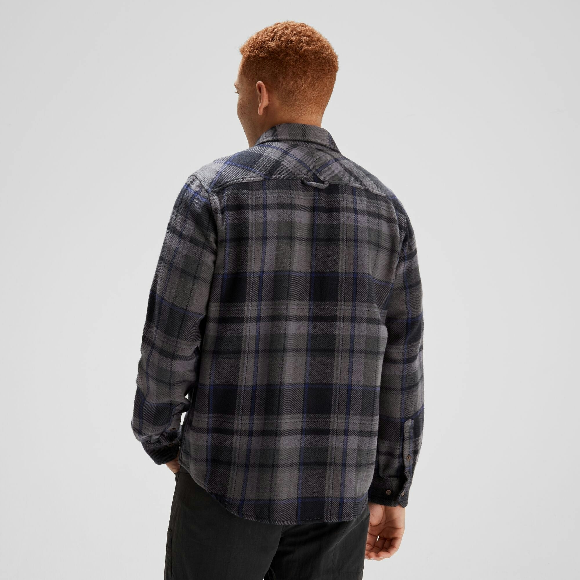 #color_Hut Plaid Charcoal
