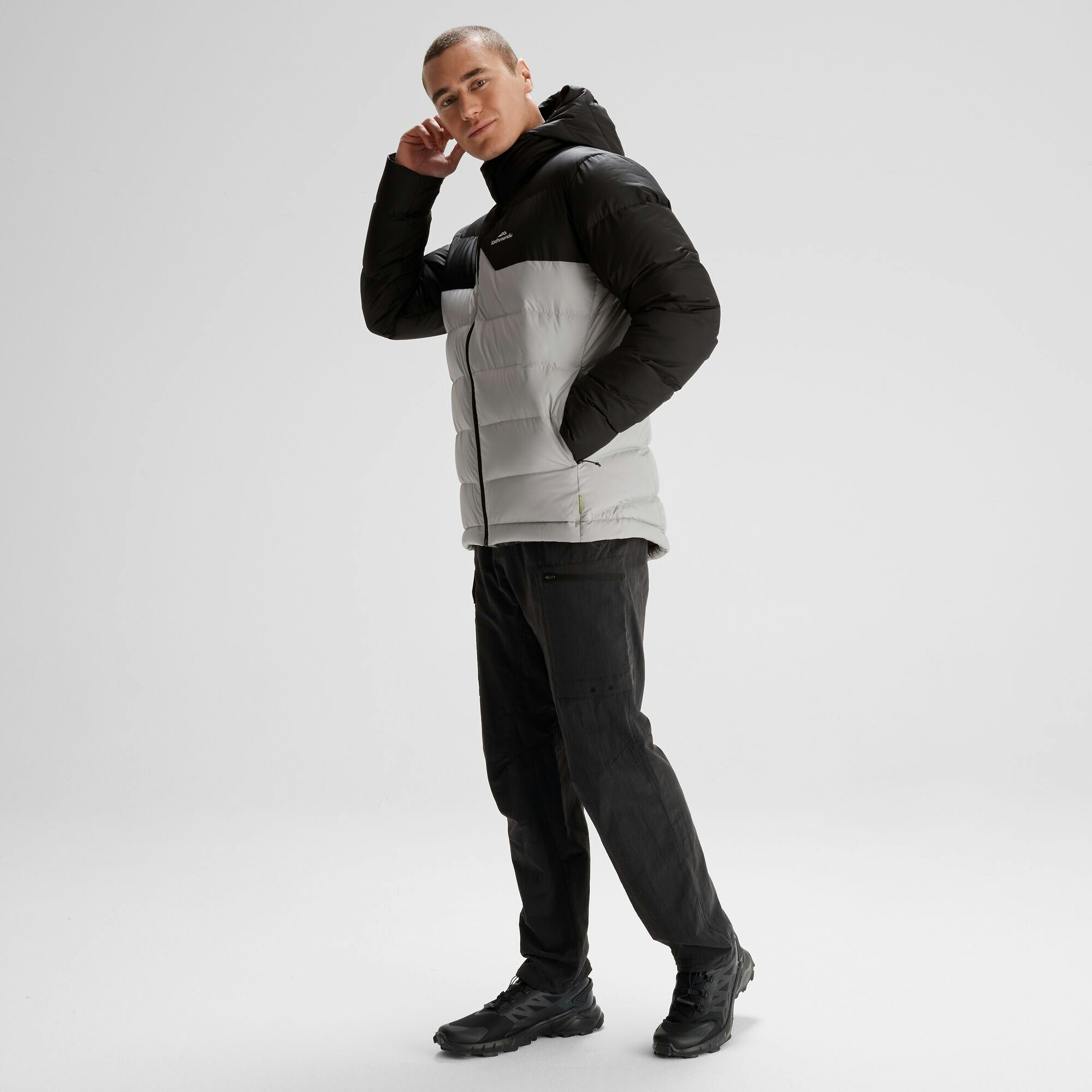 #color_Steel Grey/Black