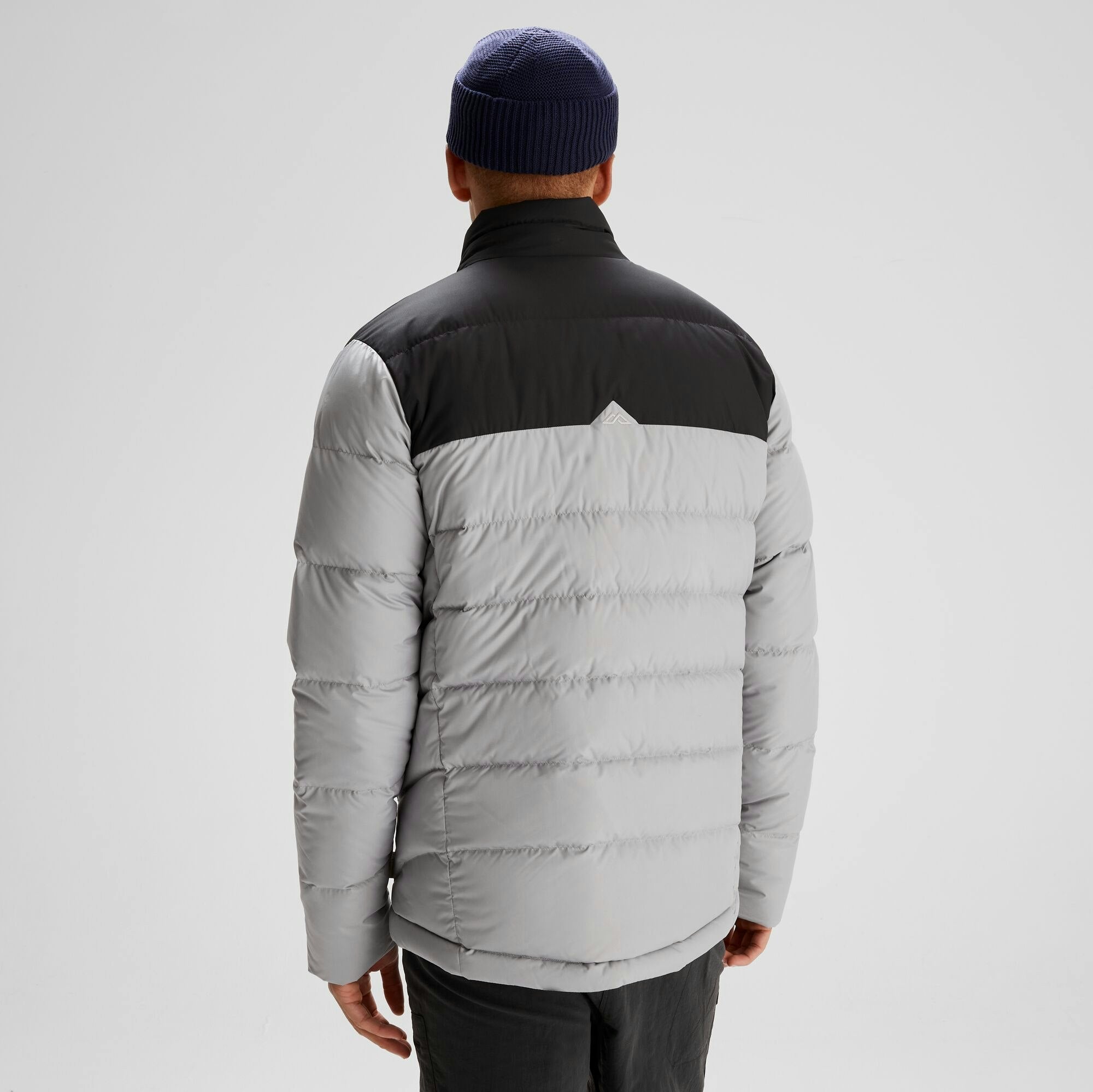 #color_Steel Grey/Black