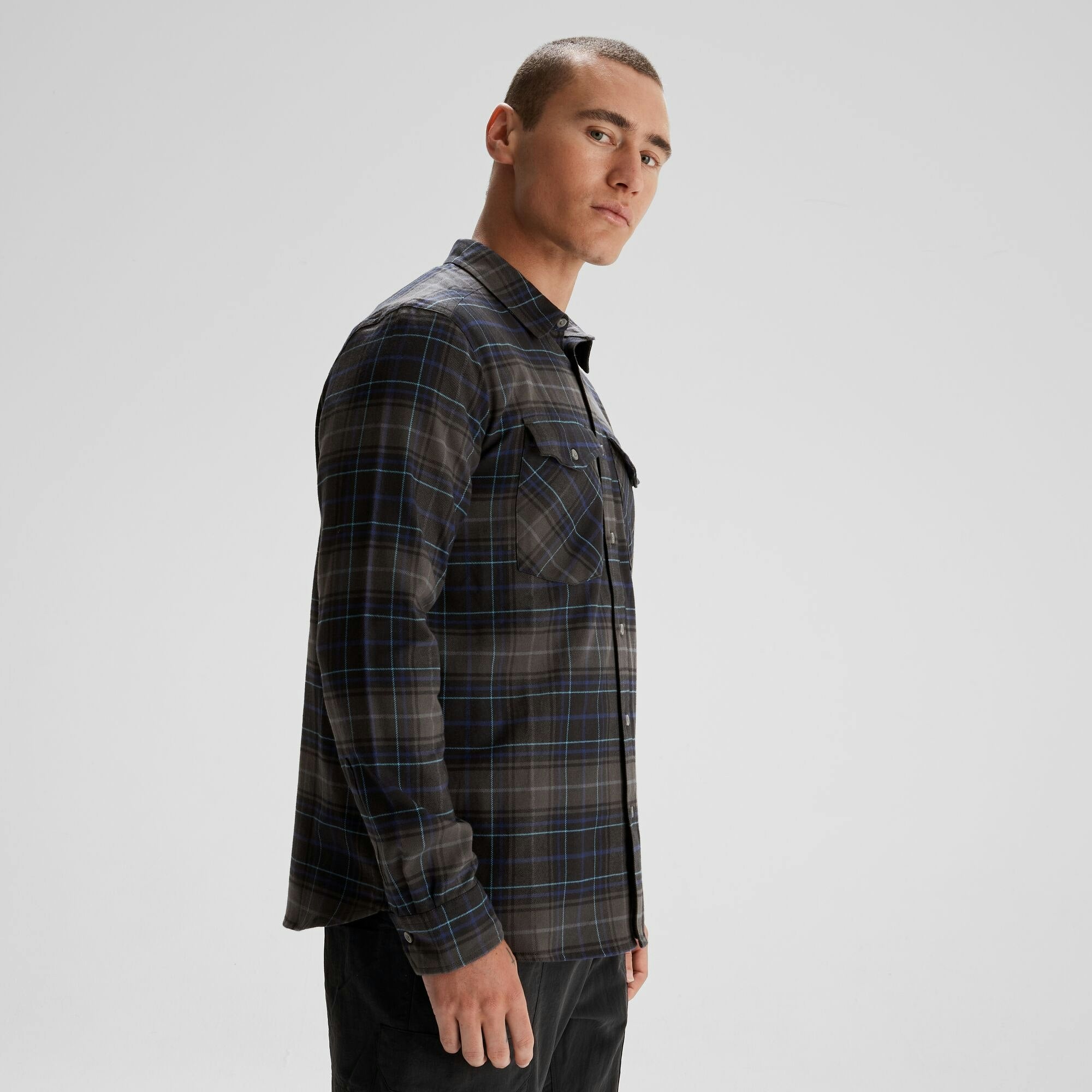 #color_Hillside Plaid Charcoal