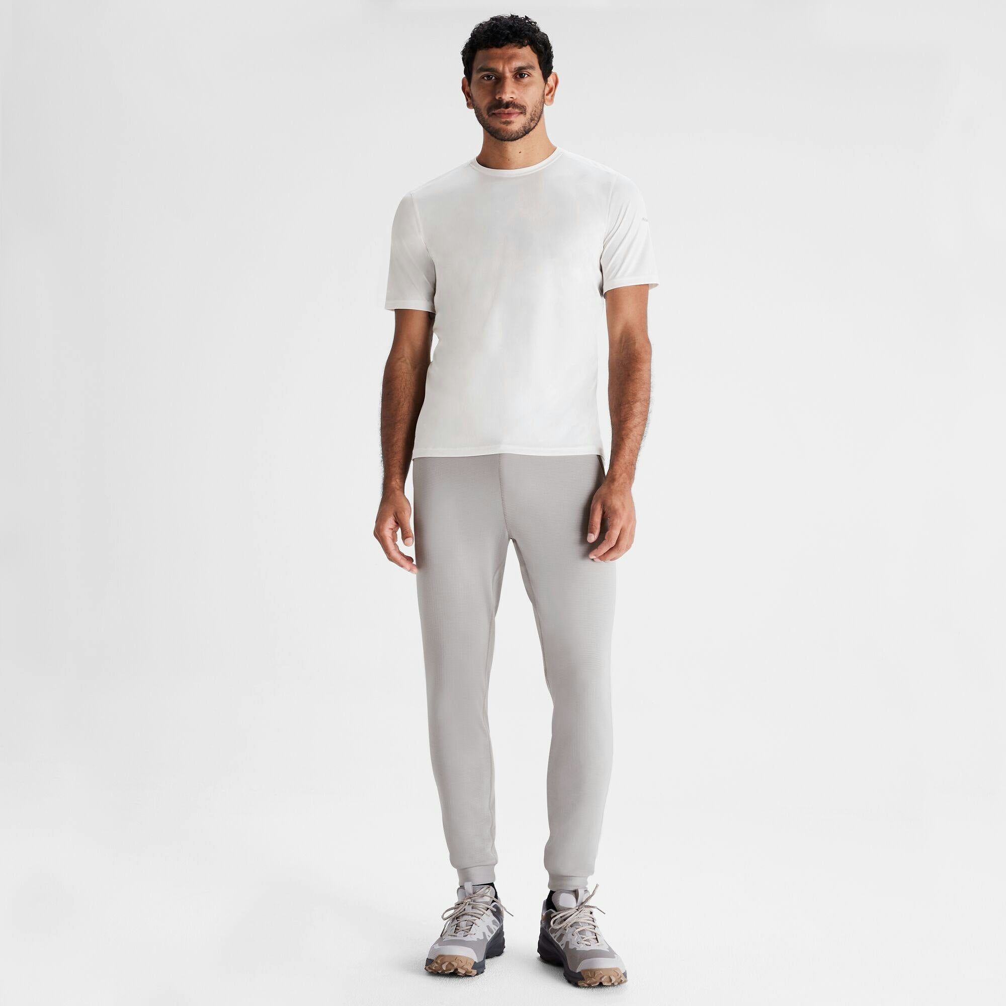 #color_White